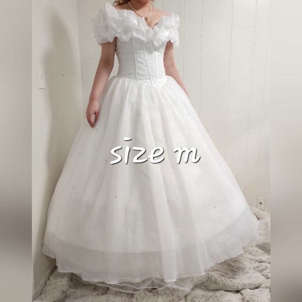 Dress size m